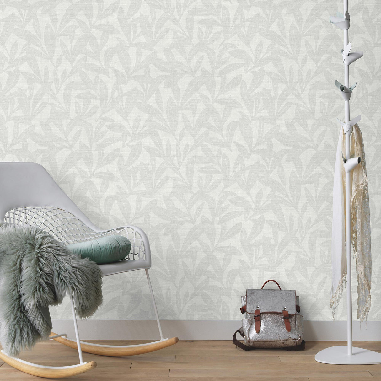 Veer Decor Shadowleaf Grey Wallpaper