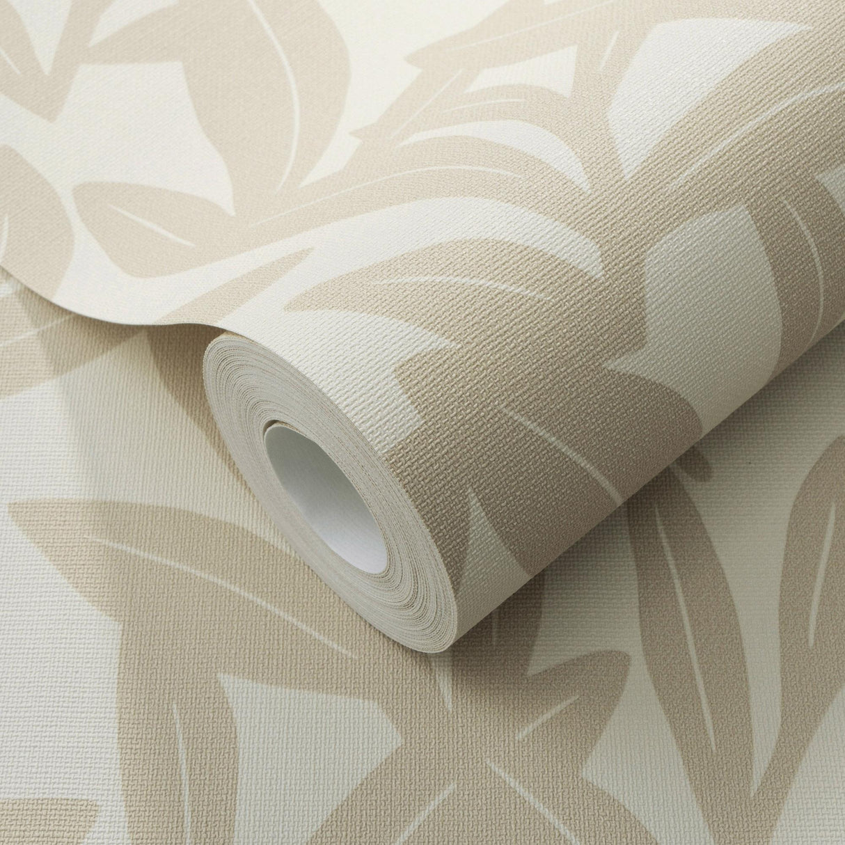 Veer Decor Shadowleaf Beige Wallpaper