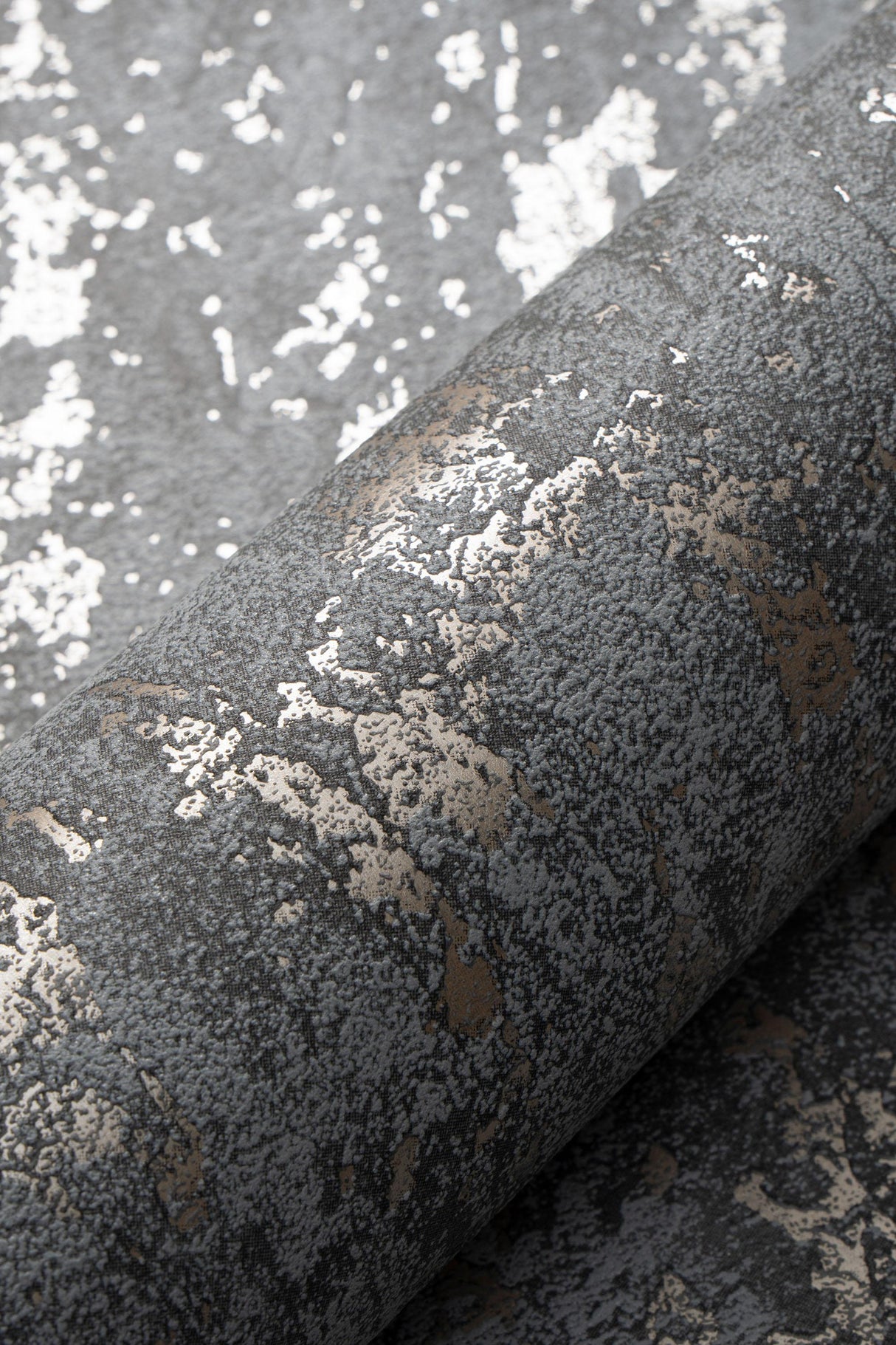 Veer Decor Weathered Fresco Anthracite Wallpaper