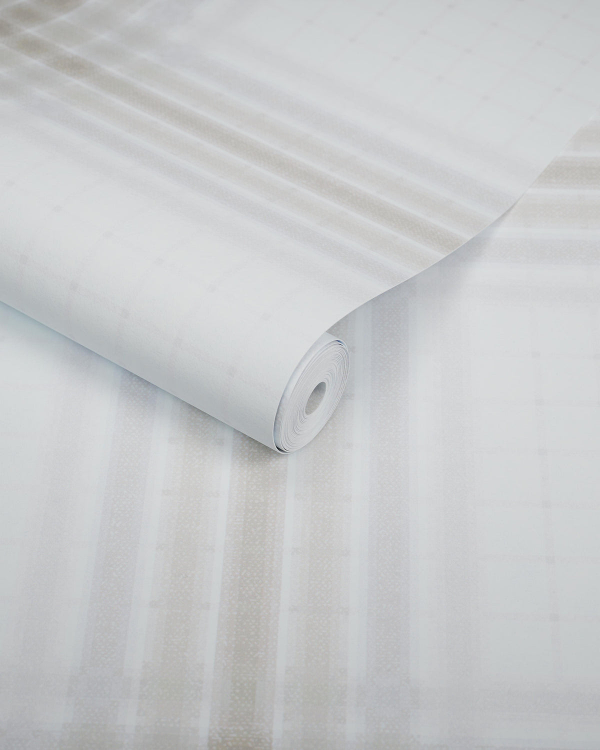 Kravet WAYLAND PLAID WP SANDPIPER Wallpaper