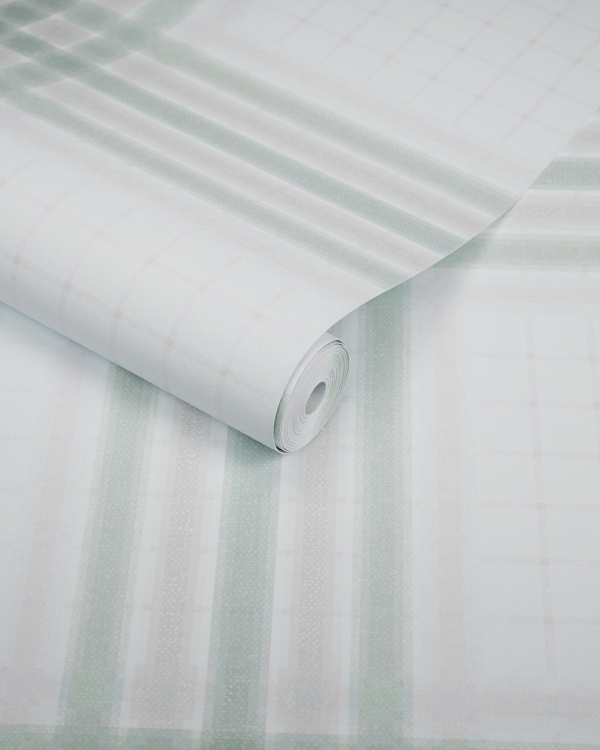 Kravet WAYLAND PLAID WP SURF GREEN Wallpaper