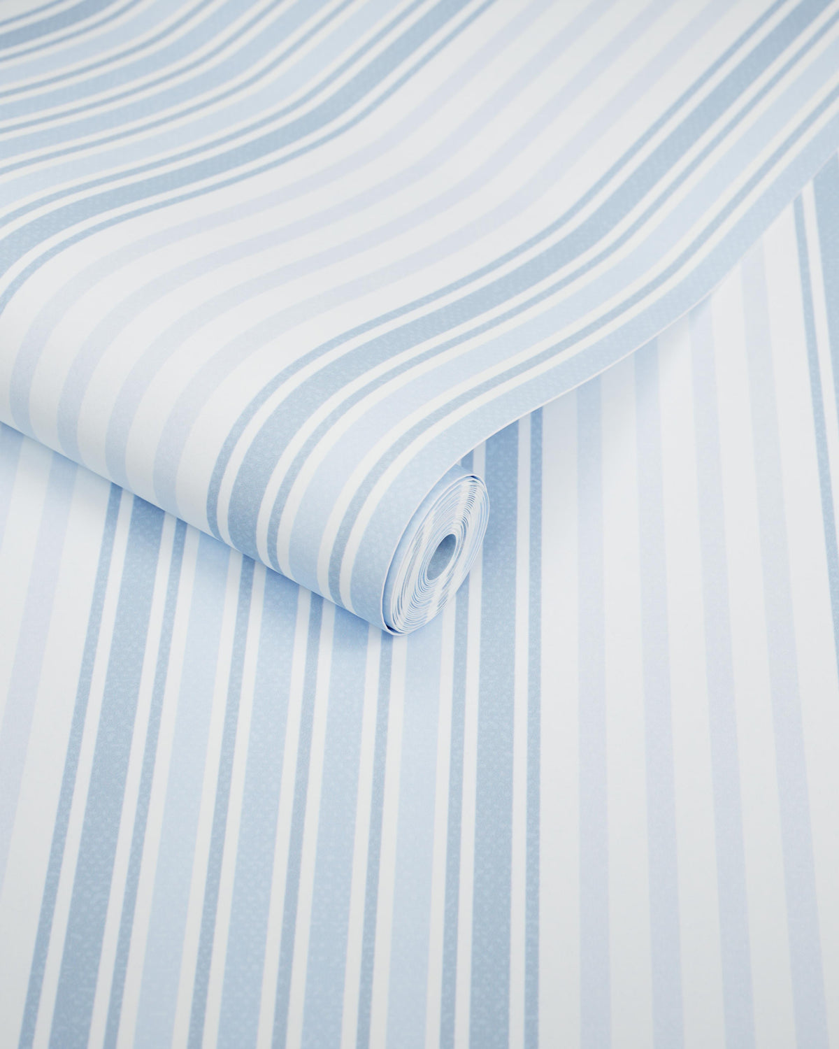 Kravet DOUGLAS STRIPE WP BLUE BAY Wallpaper