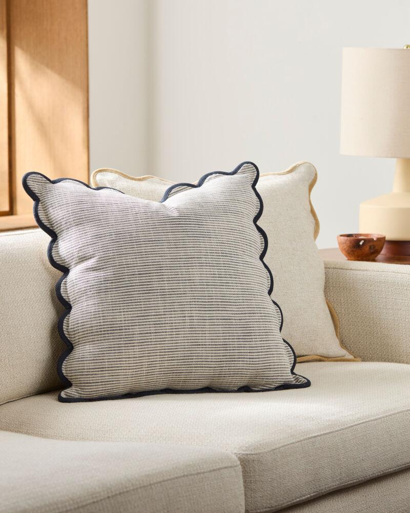 Livabliss Arcella ARCL-001 20"L x 20"W Pillow