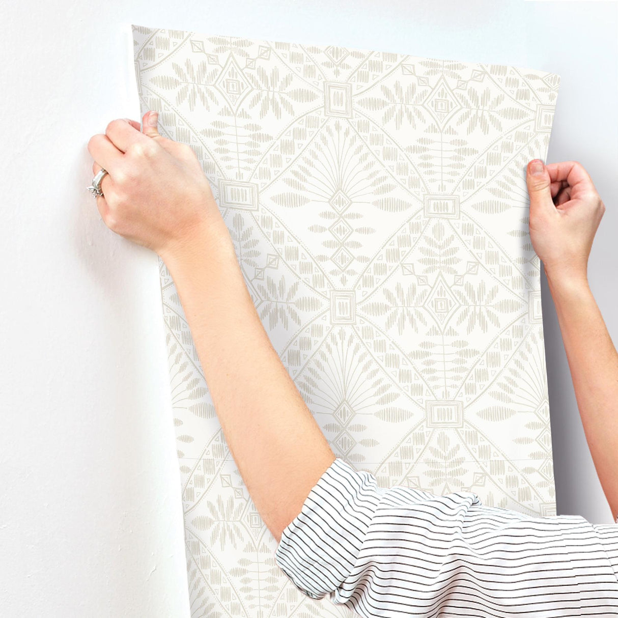 York Emmarie Light Grey Geometric Wallpaper