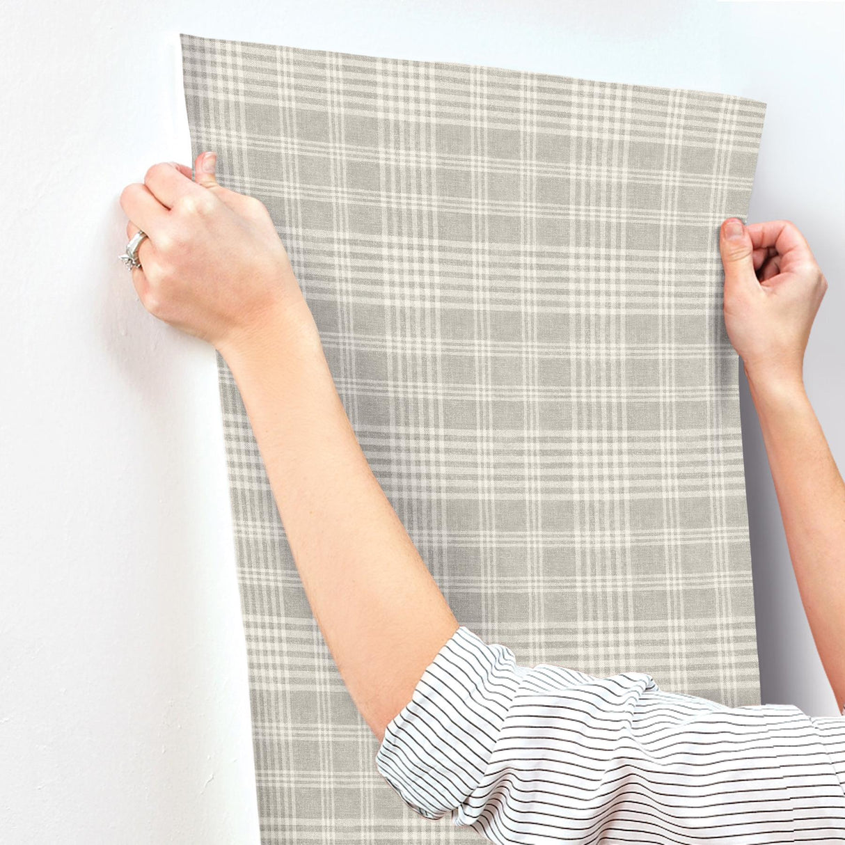 York Perry Grey Plaid Wallpaper