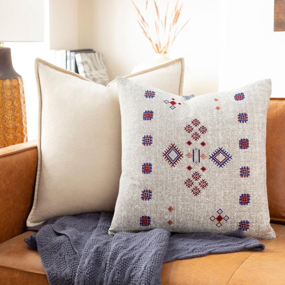 Surya Cactus Silk CCS-003 18"L x 18"W Pillow