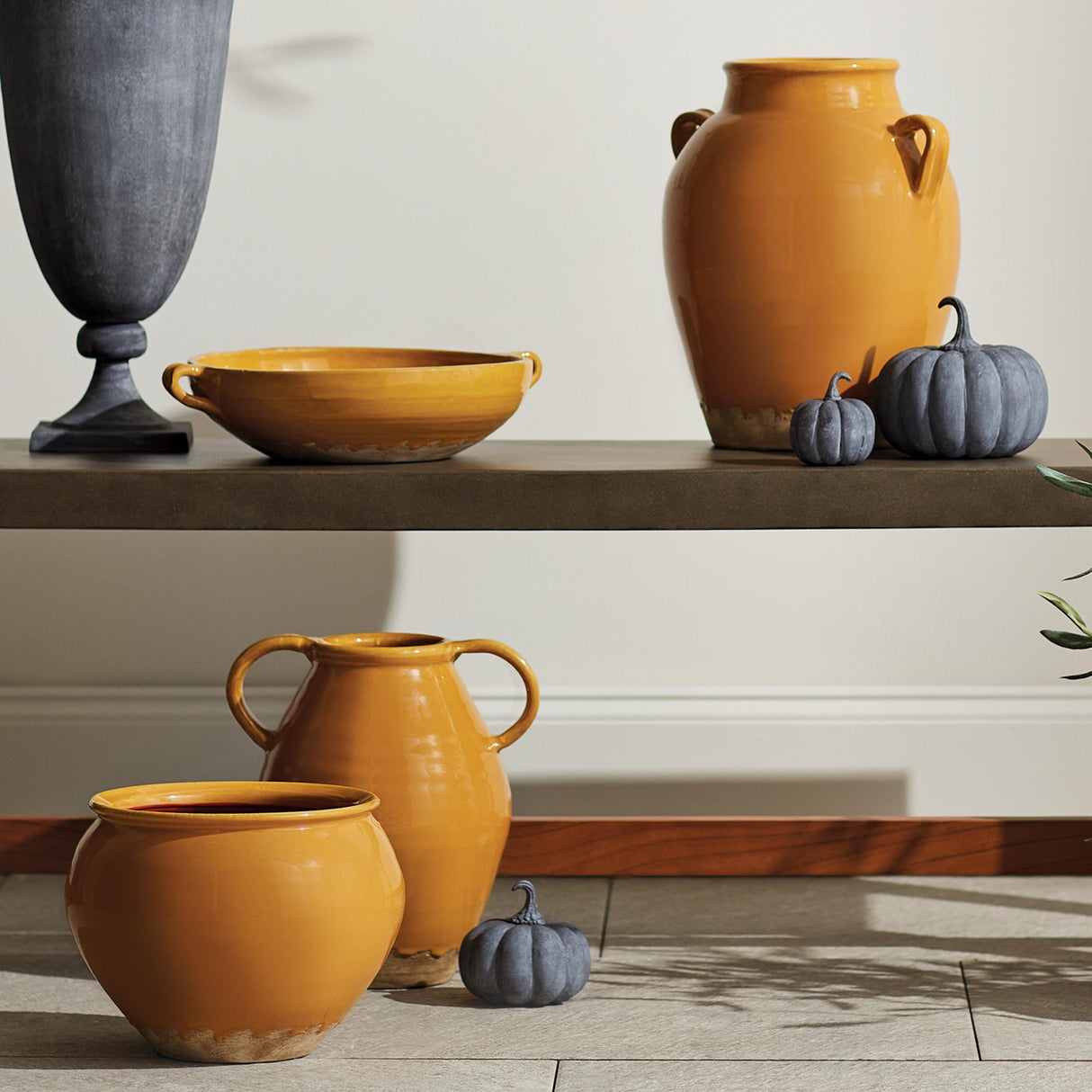 Napa Ochre/Natural MAISHA VASE WITH HANDLES SMALL