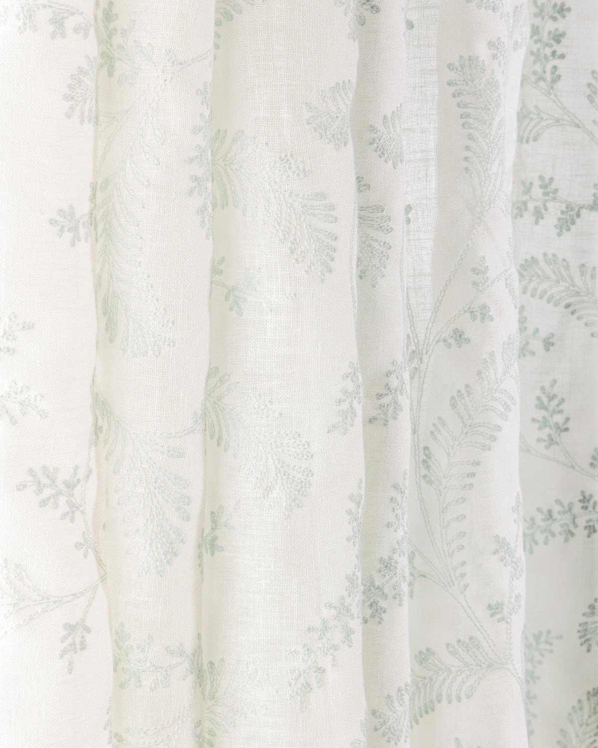 Lee Jofa EVERLY EMB SPA Drapery Fabric