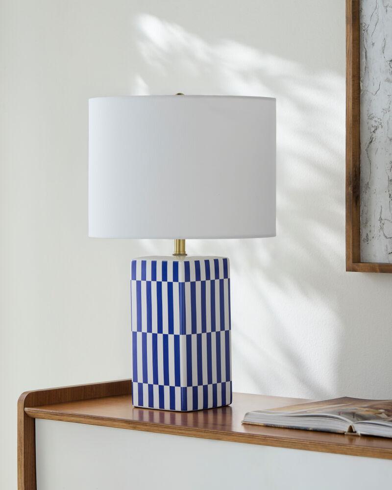 Livabliss Portivo PRVO-076 21"H x 13"W x 13"D Table Lighting