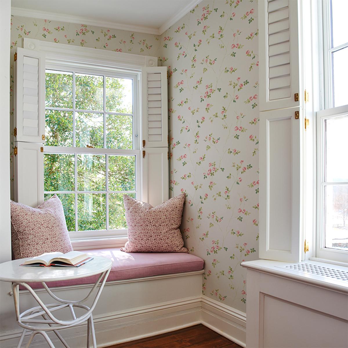 Schumacher Lady Of Shalott Petal Wallpaper