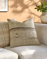 Livabliss Solea BOSE-003 20"L x 20"W Pillow