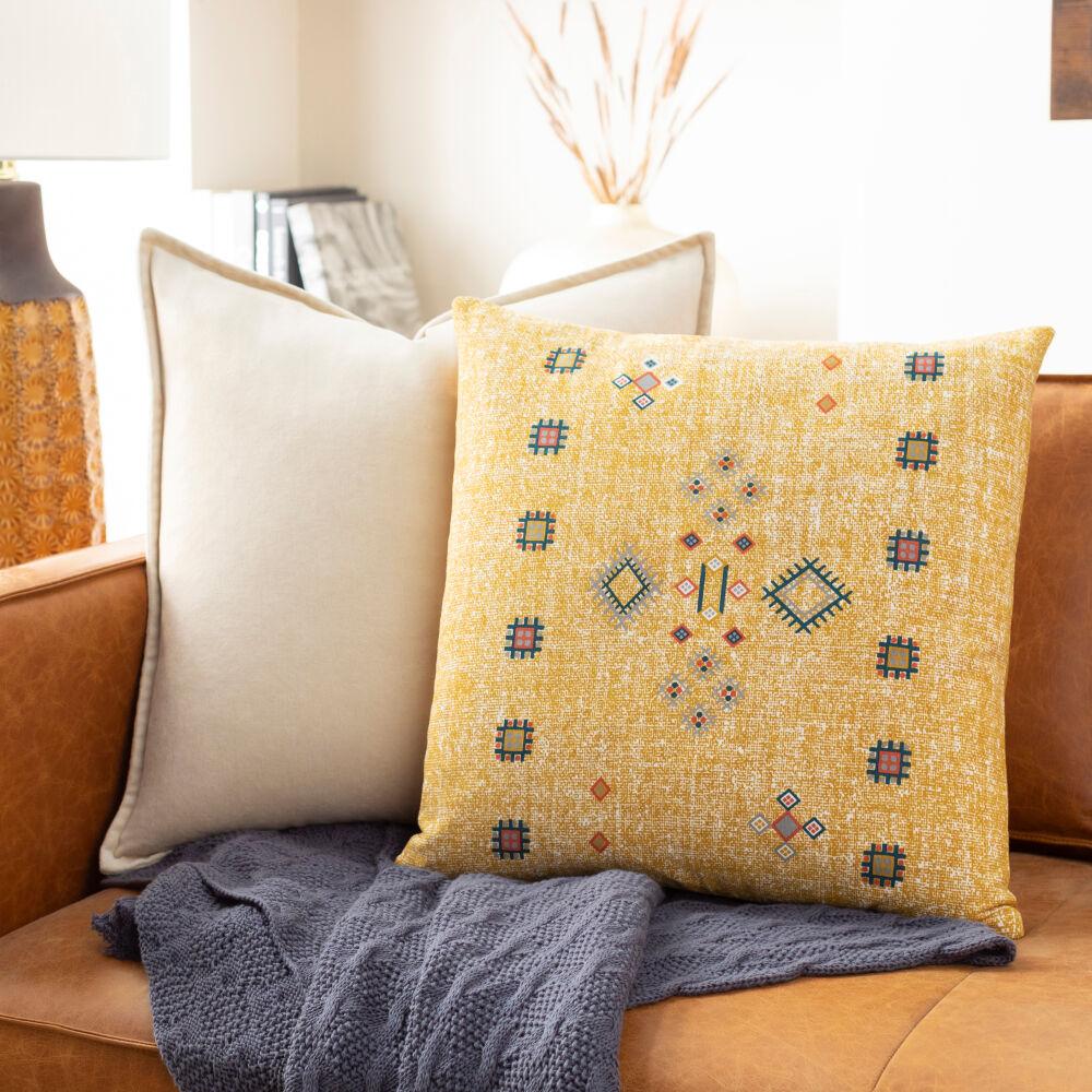 Surya Cactus Silk CCS-004 18"L x 18"W Pillow