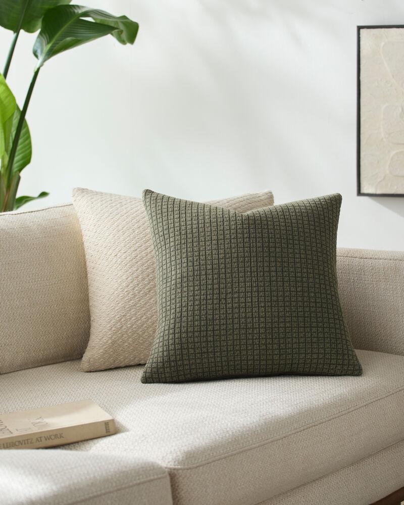 Surya Cowra CWR-001 18"L x 18"W Pillow
