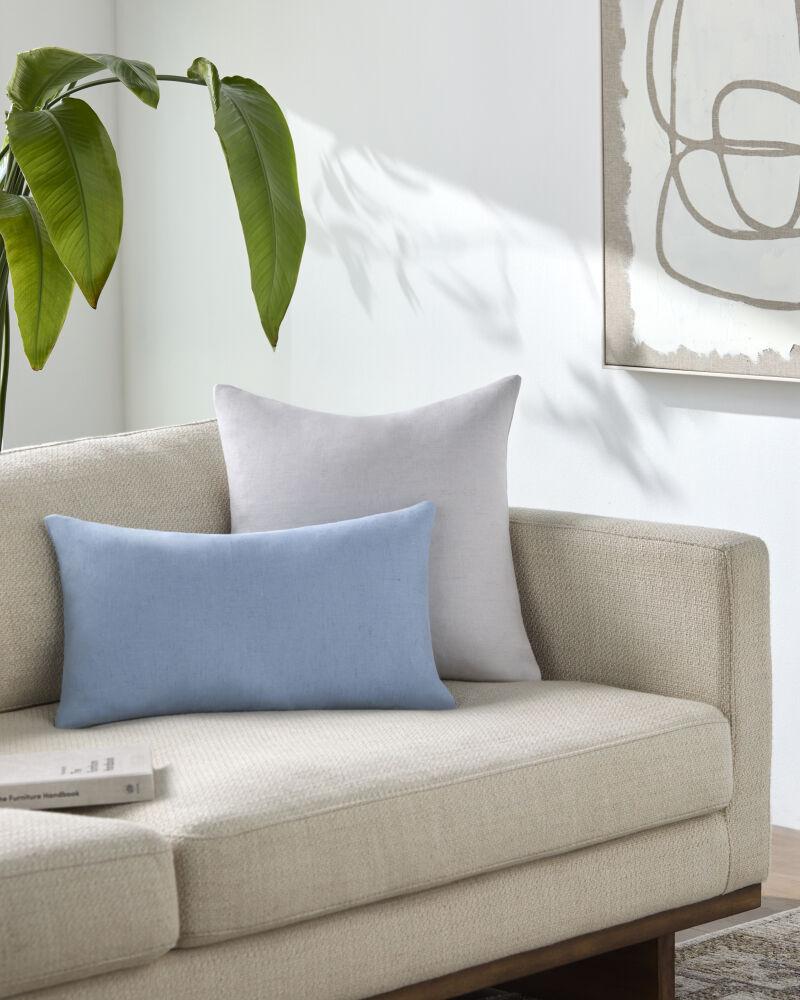 Livabliss Dilip DLI-009 22"L x 22"W Pillow