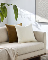 Livabliss Elton ELT-002 22"L x 22"W Pillow