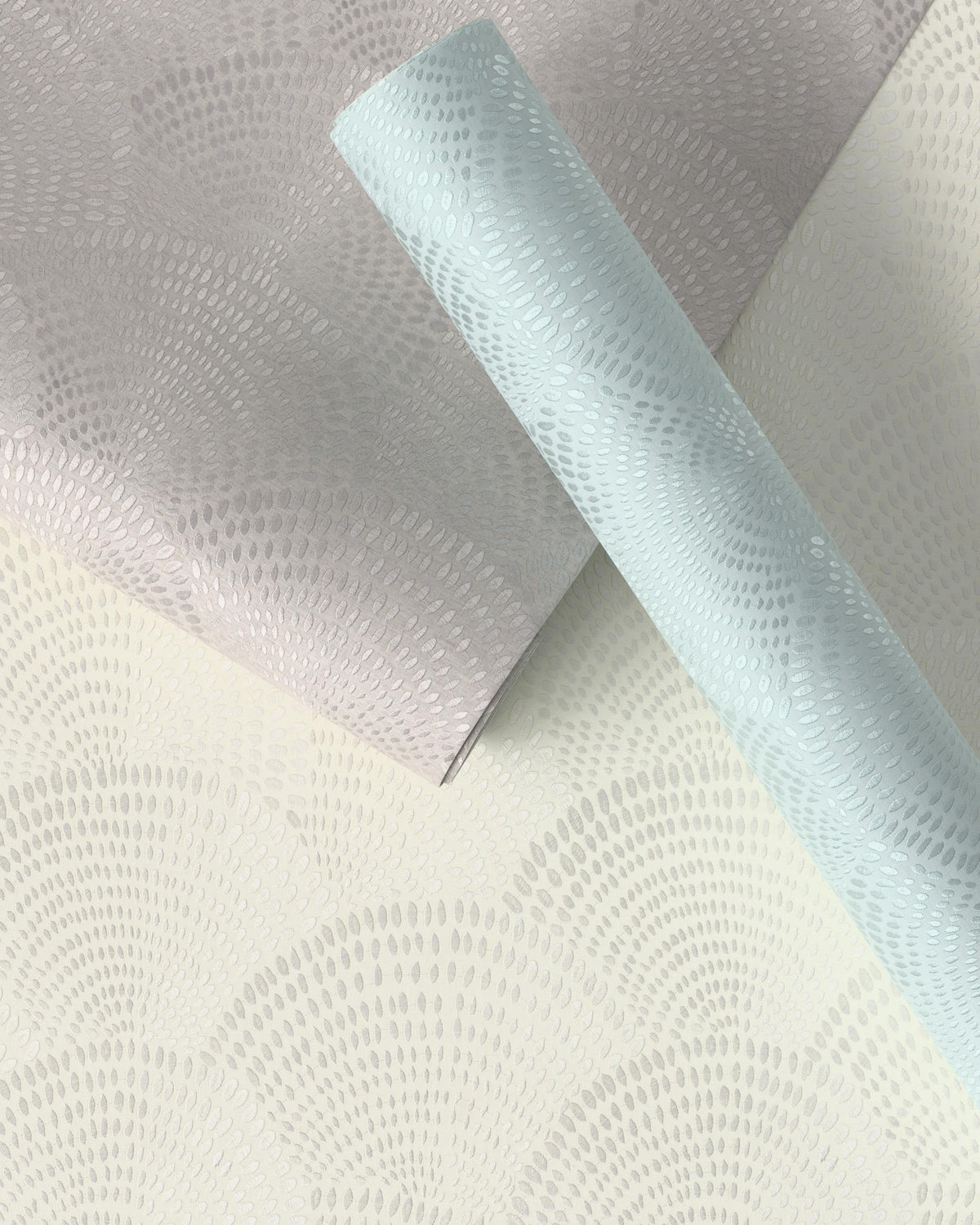 Brunschwig & Fils GRAVIER EMB WC IVORY Wallpaper