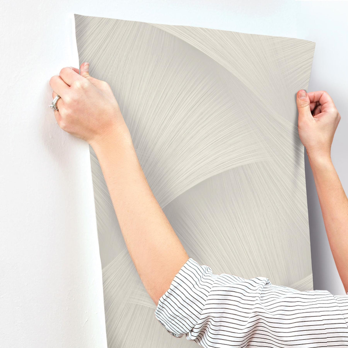 York Wallcoverings Etched Reeds Light Grey Abstract Wallpaper