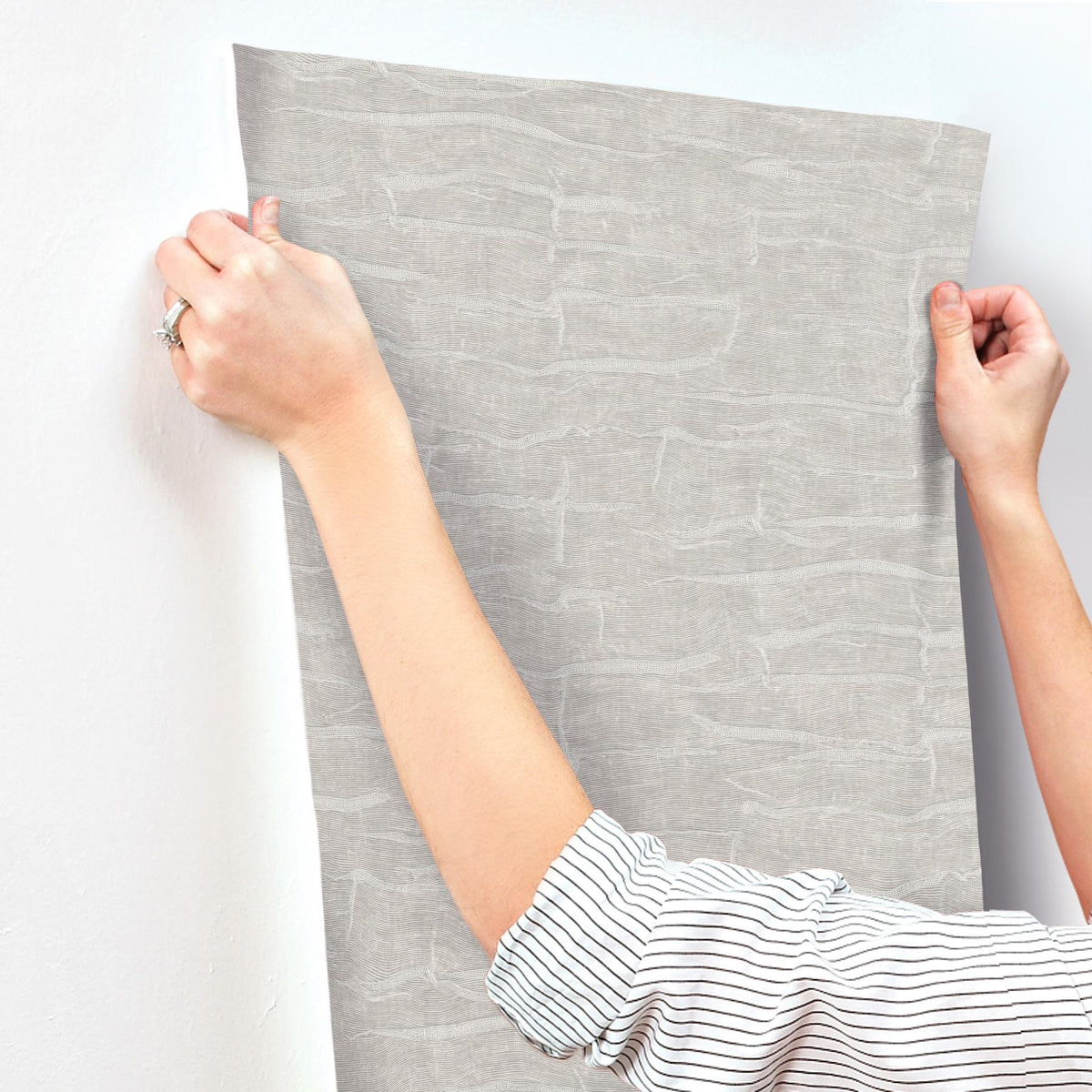 York Wallcoverings Sculpted Burlap Grey Textured Wallpaper