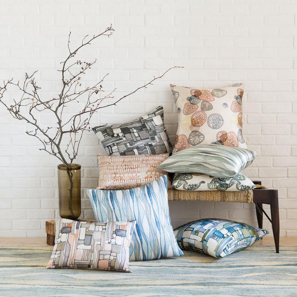 Surya Natural Affinity NTA-008 13"L x 19"W Pillow