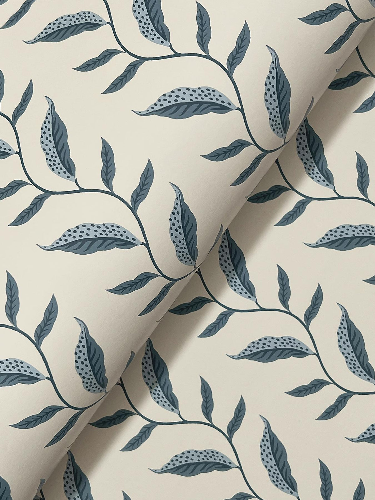 Rifle Paper Co. Seagrass Slate & Linen Wallpaper
