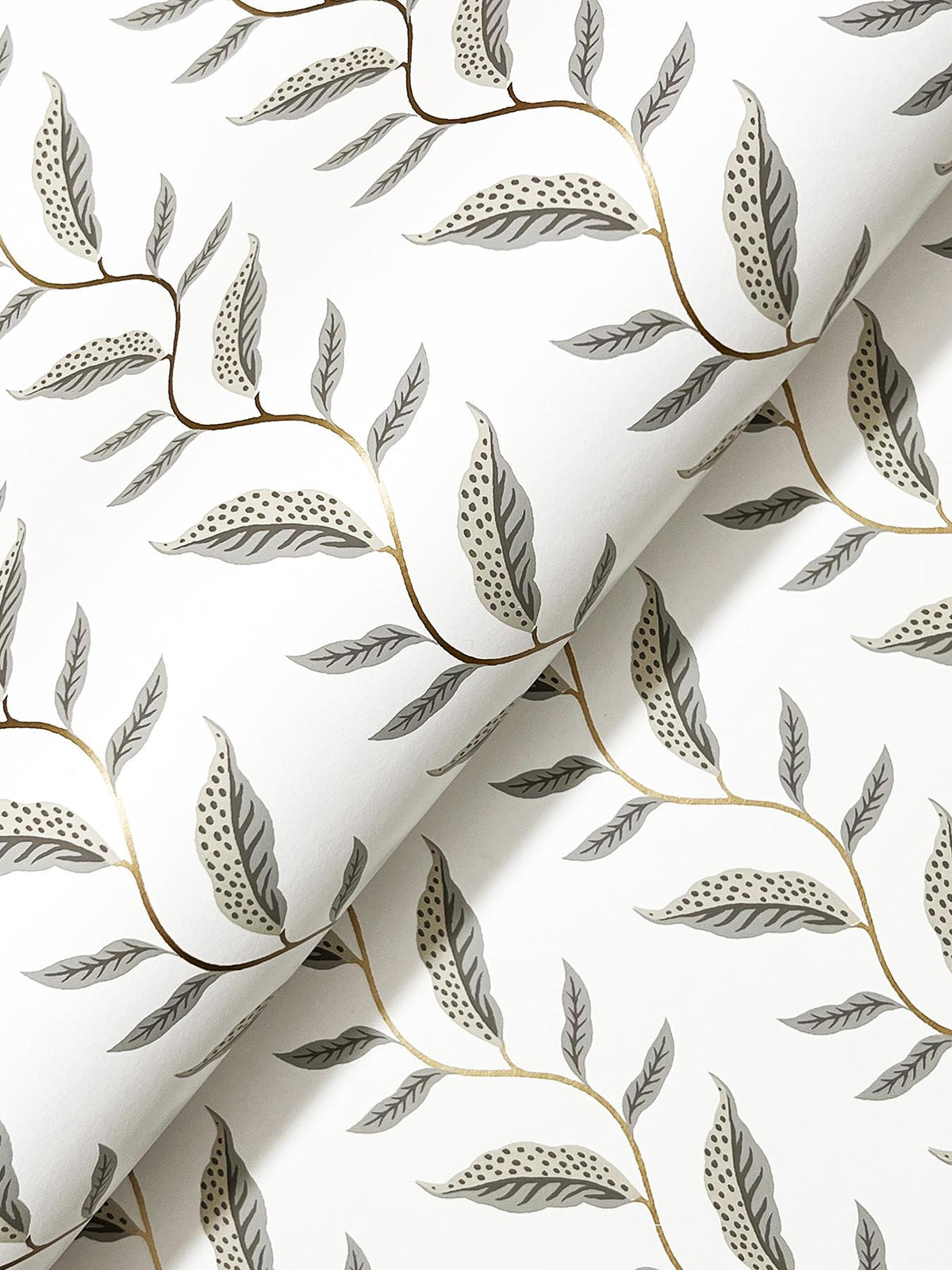 Rifle Paper Co. Seagrass White Wallpaper