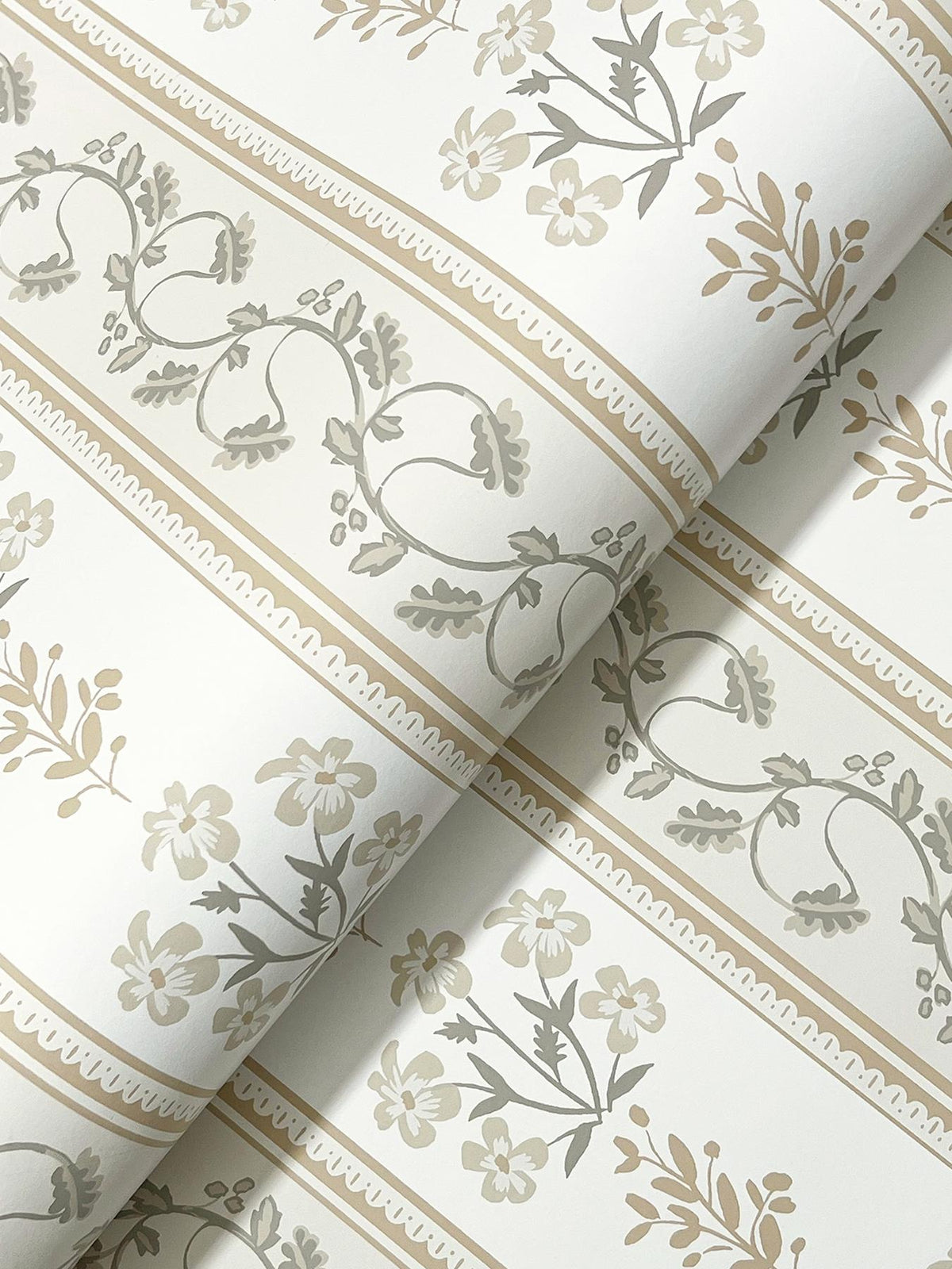 Rifle Paper Co. Portico White Wallpaper