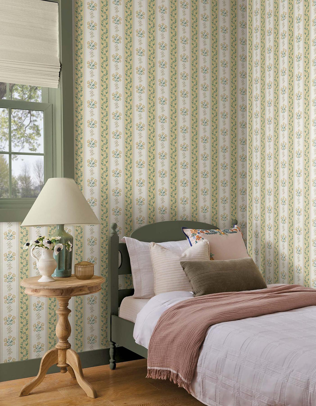 Rifle Paper Co. Portico Gold & Cream Wallpaper