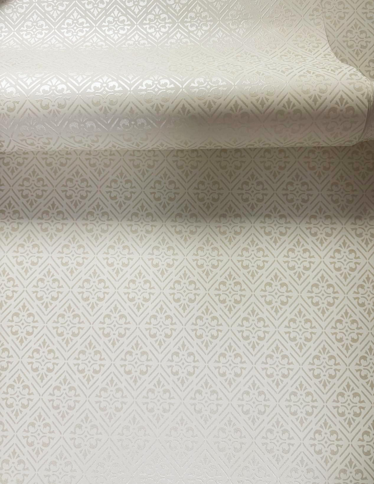 Galerie MX88012 Metallic FX 2 Diamond Damask Cream Wallpaper MX88012 Cream Wallpaper