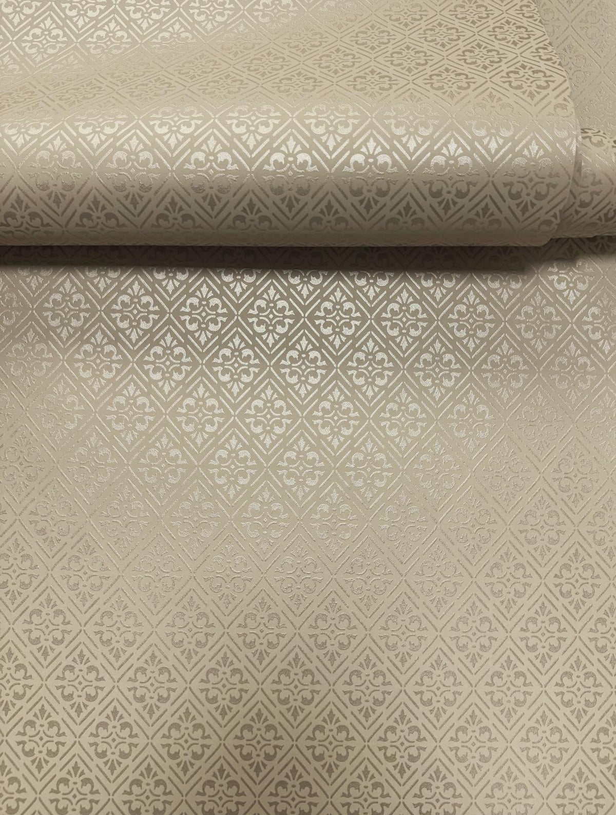 Galerie MX88013 Metallic FX 2 Diamond Damask Beige Wallpaper MX88013 Beige Wallpaper