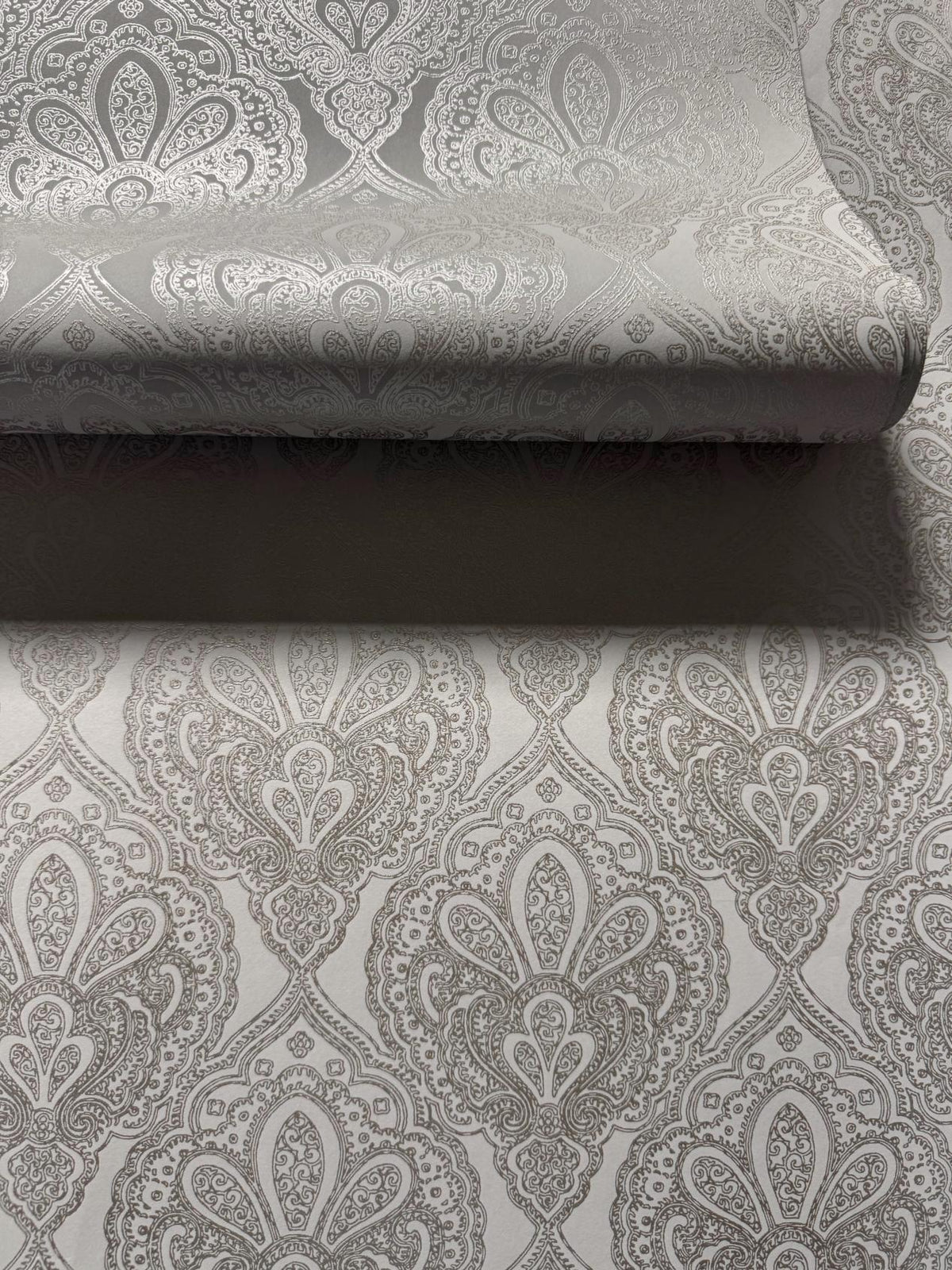 Galerie MX88032 Metallic FX 2 Damask Beige Wallpaper MX88032 Beige Wallpaper