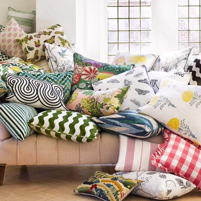 THROW PILLOWS