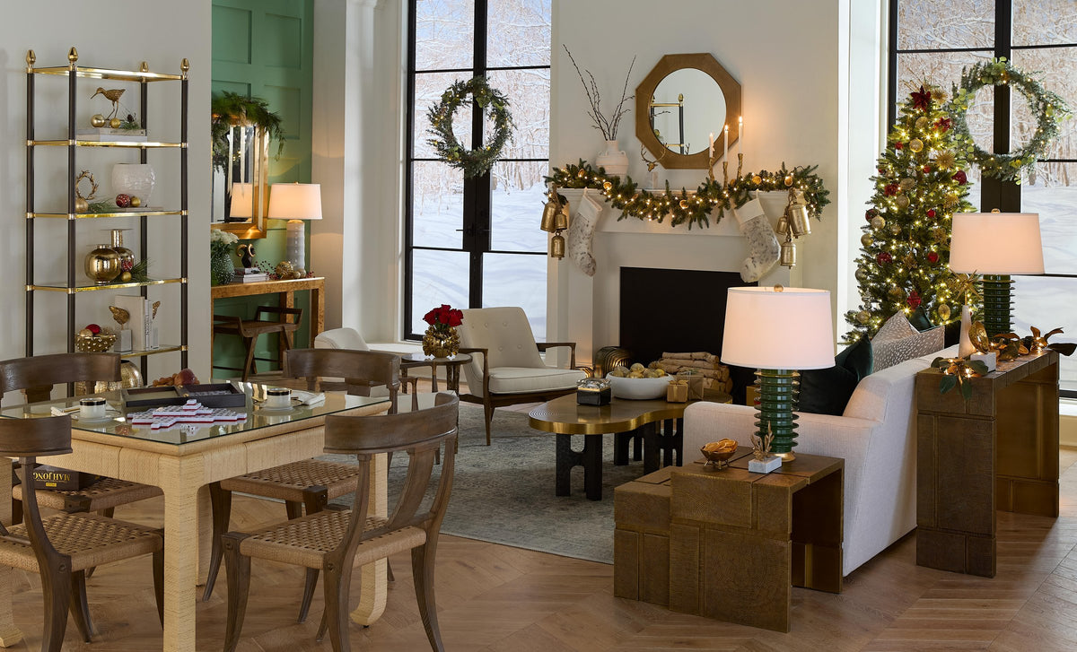 Villa & House living and dining room decorated for the holidays