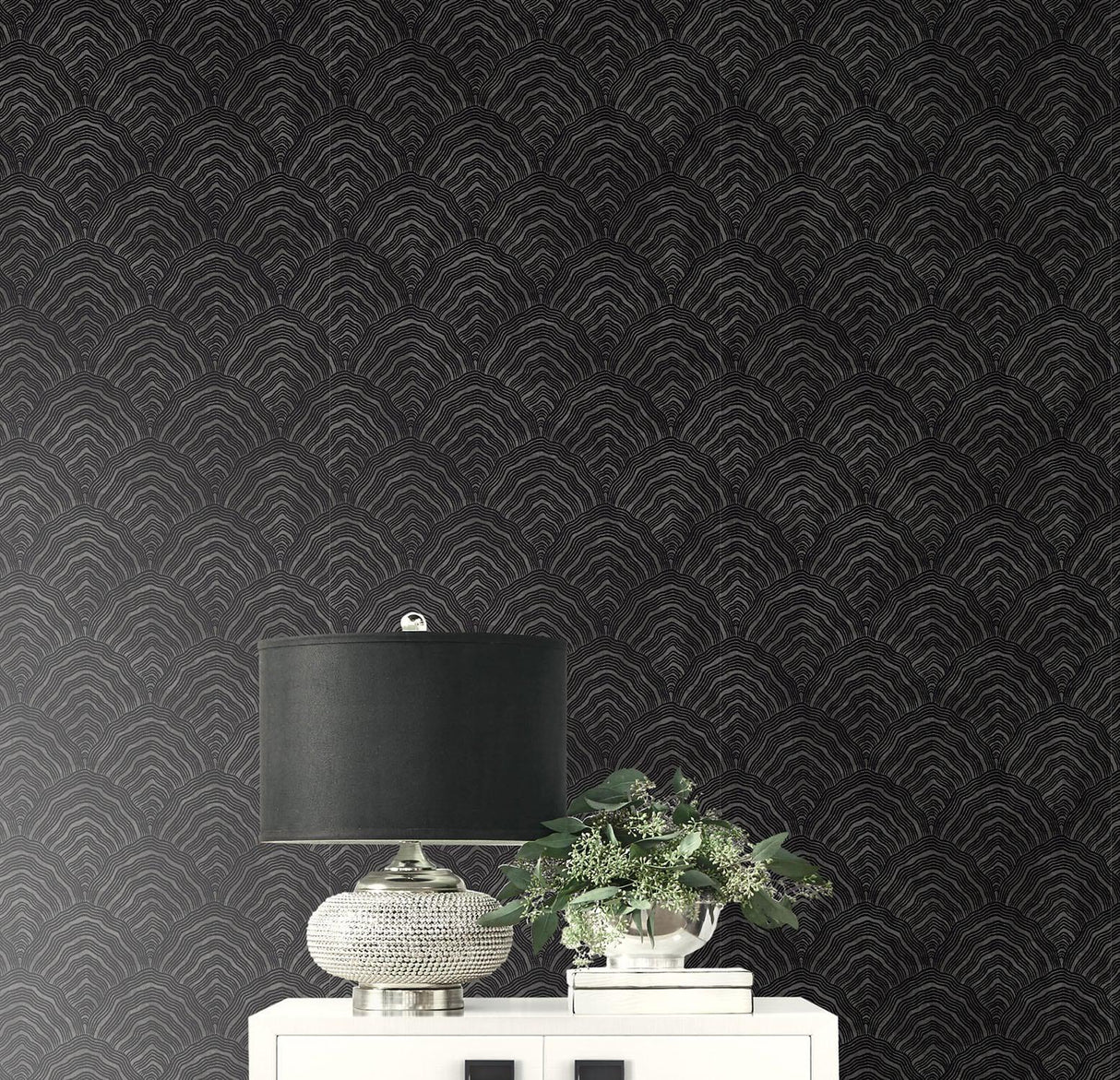 Seabrook Confucius Scallop Ebony And Metallic Mocha Wallpaper