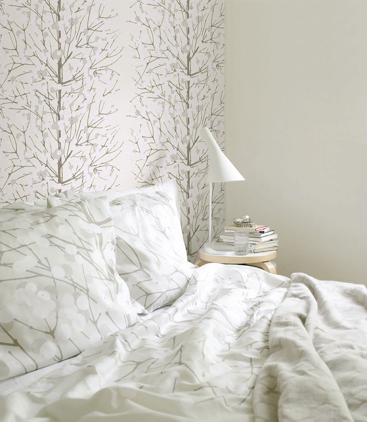 Marimekko Lumimarja Gray And Fog Wallpaper