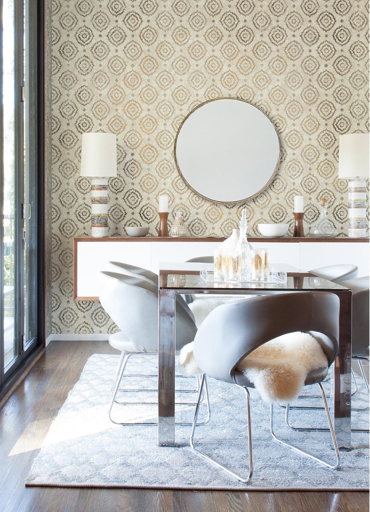 A-Street Prints Lustre Medallions Gold Wallpaper