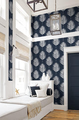Seabrook Maui Palm Midnight Blue & White Wallpaper