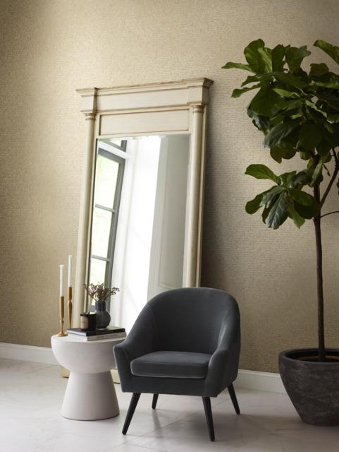 Antonina Vella Skin Gold Wallpaper