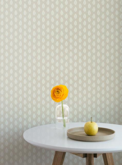 York Wallcoverings Leaf Pendant Linen Wallpaper