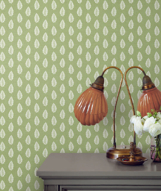 York Wallcoverings Leaf Pendant Green Wallpaper