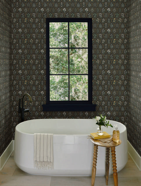 Rifle Paper Co. Hawthorne Black/Cream Wallpaper