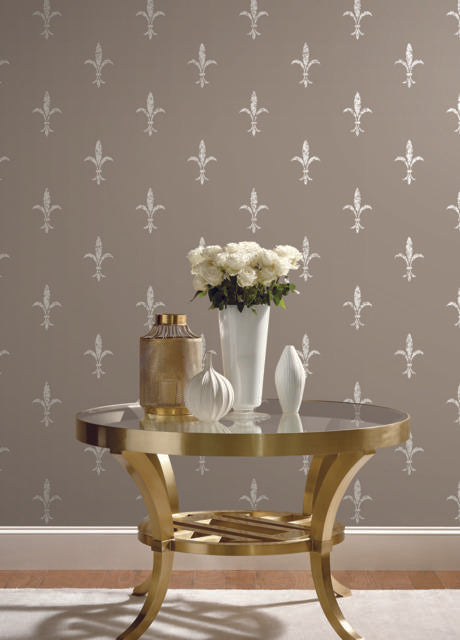 Ronald Redding Designs Fleur De Lis Glint/Cream Wallpaper