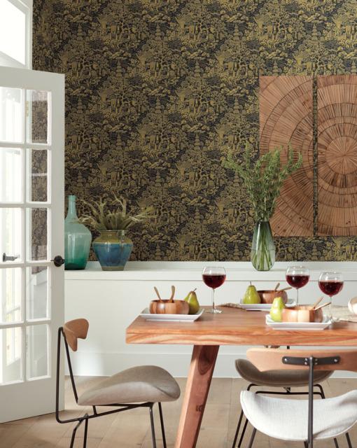 Ronald Redding Designs Chinoiserie Black/Gold Wallpaper