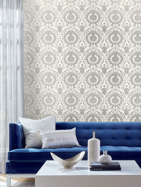York Jaipur Paisley DamasMural White/Silver Wallpaper