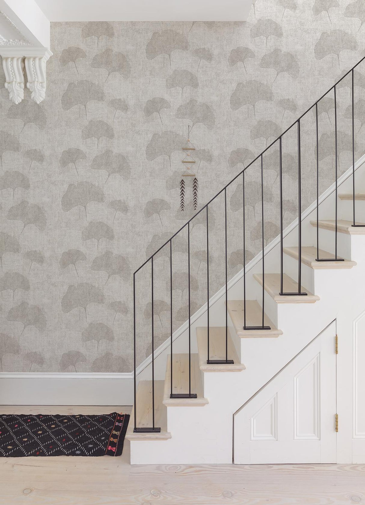 Brewster Home Fashions Advantage Cuba Flowers Silver Wallpaper