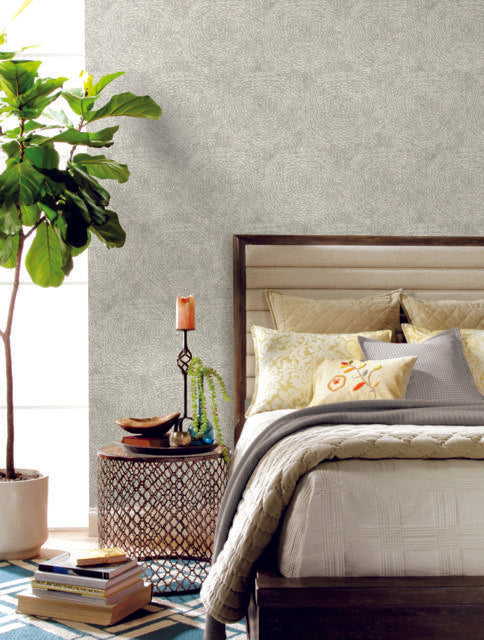 Antonina Vella Floret Off White Wallpaper