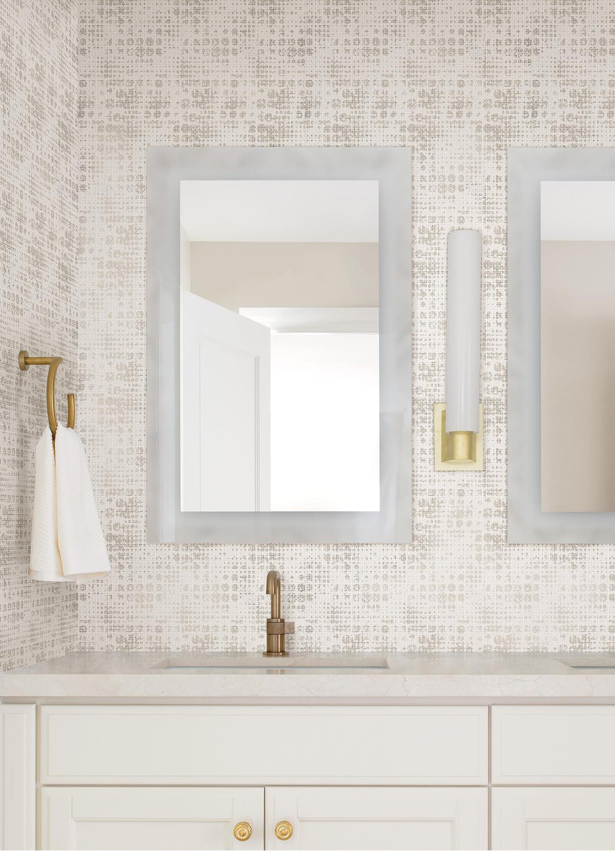 A-Street Prints Celeste Platinum Circle Grid Wallpaper