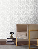 Candice Olson Palma White/Silver Wallpaper