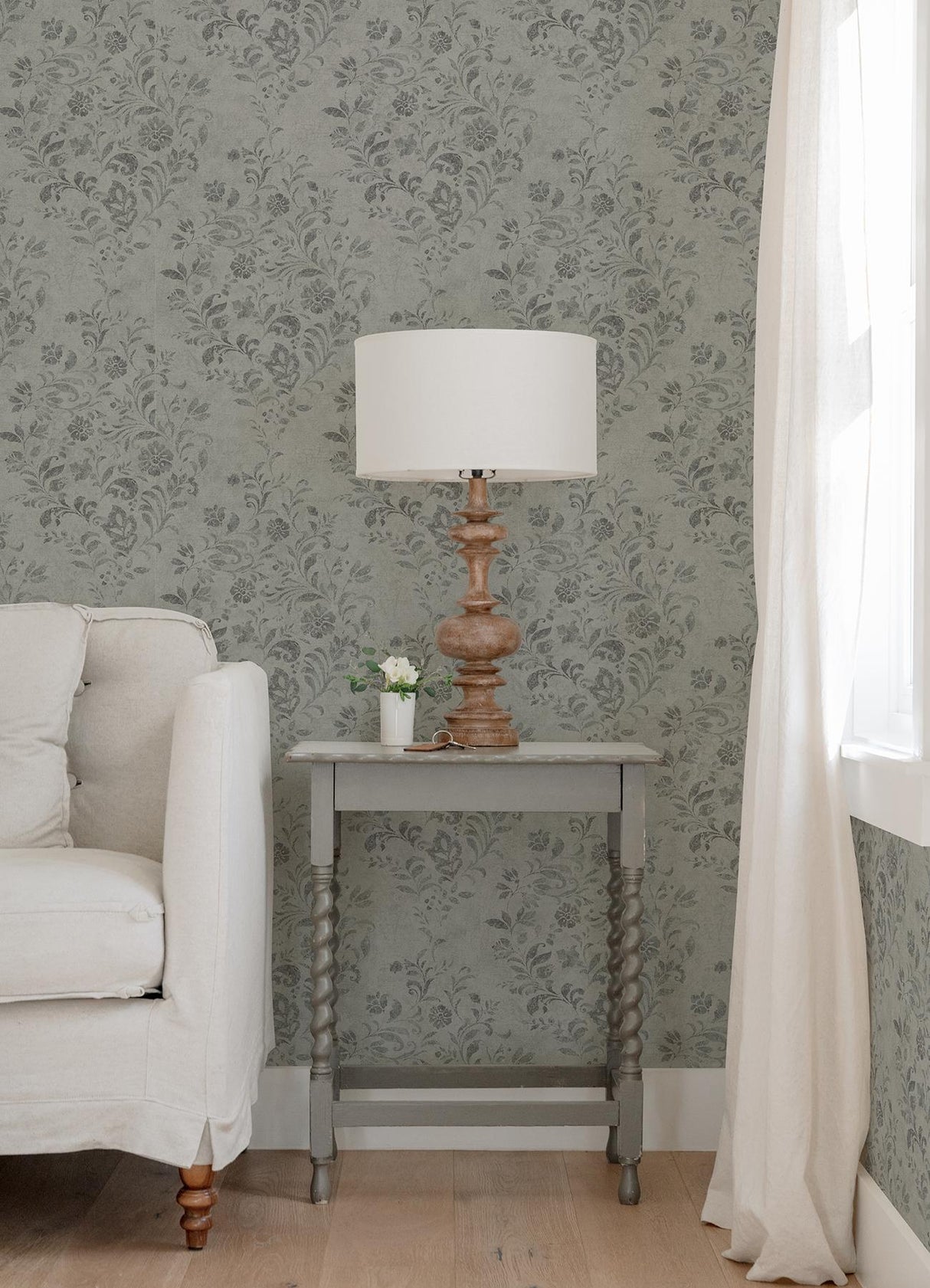 Brewster Home Fashions Isidore Scroll Grey Wallpaper