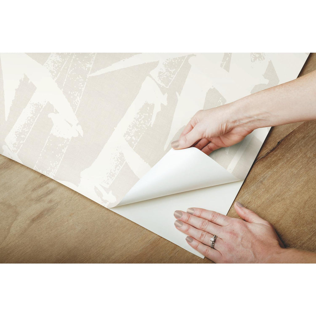 RoomMates Modern Bamboo Peel & Stick tan/white Wallpaper