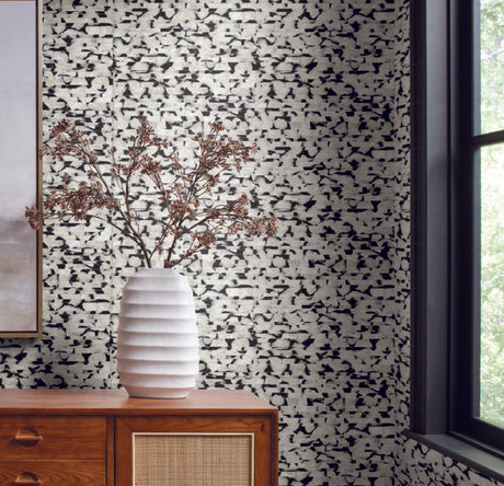 York Black & White Capiz Offering Black & White Wallpaper